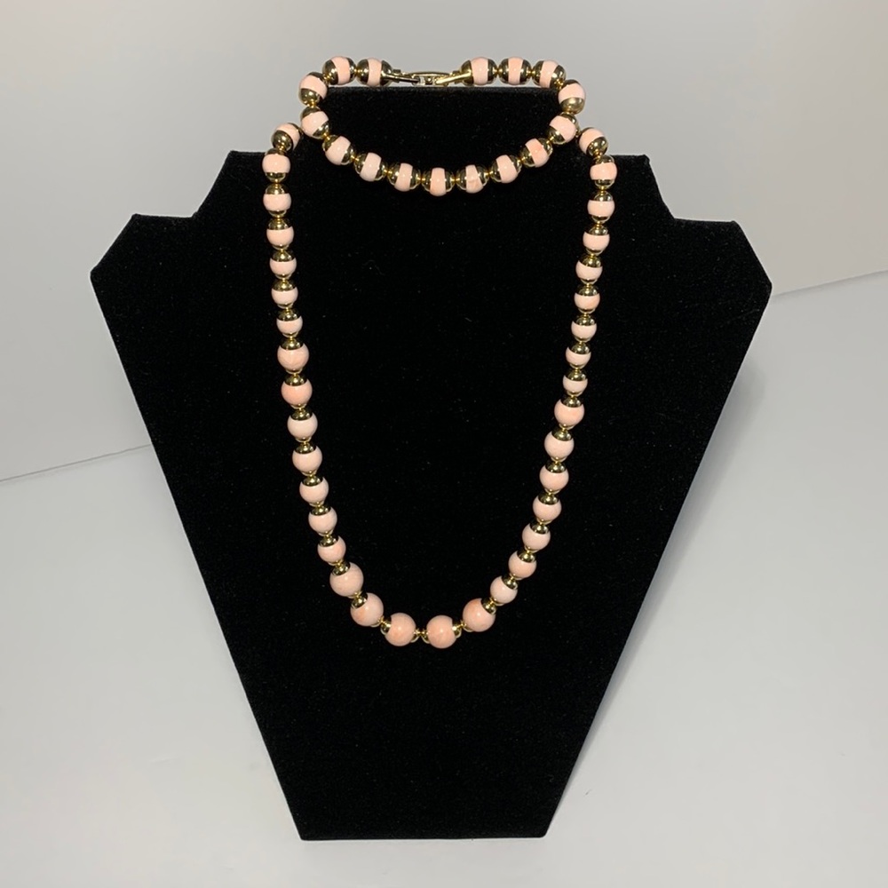 AVON Pink Gold Tone Graduated Beaded Necklace & Bracelet Set Signed AVON VTG